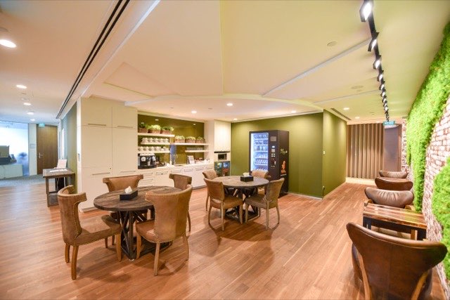 Level 42, Six Battery Road, Singapore 049909, Level 42, Six Battery Road, Singapore 049909, Singapore 049782 — office space for rent, photo 6