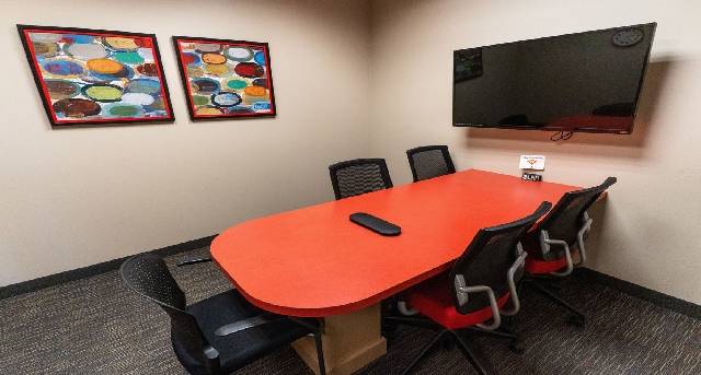 Rent office 7900 International Drive, Suite 300_4-1
