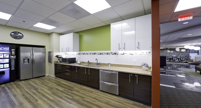 Rent office 800 Corporate Drive_7-1
