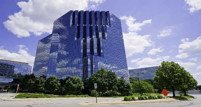 Rent office 8400 Normandale Lake Boulevard_5-1
