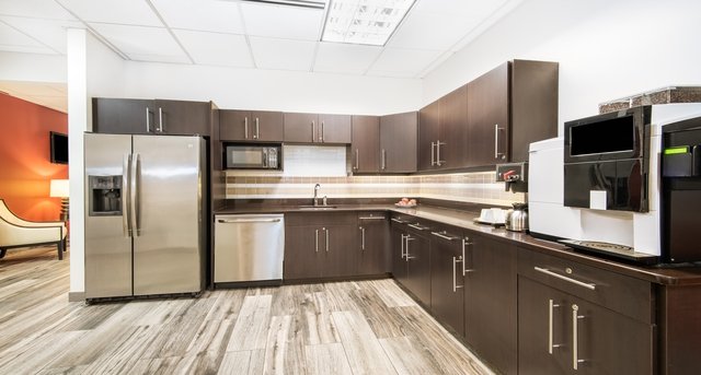 Cнять офис 859 Willard Street_4-1