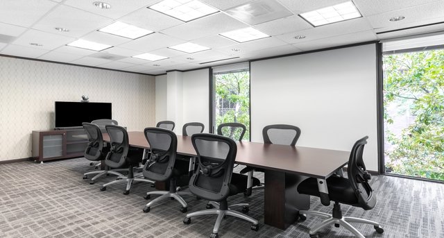 950 Echo Lane, 950 Echo Lane Hedwig Village, Houston, TX 77024 — office space for rent, photo 1