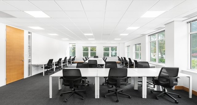 960 Capability Green, 960 Capability Green, Luton, Bedfordshire LU1 3PE — office space for rent, photo 7