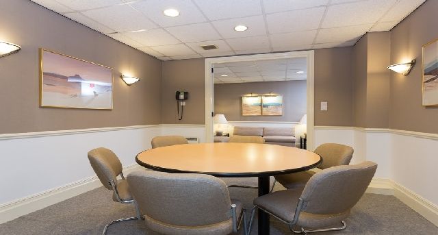 Rent office 96 Rosemount Viaduct_3-1