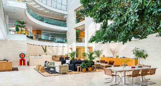 Affitto uffici 9830 Wilshire Blvd._1-1
