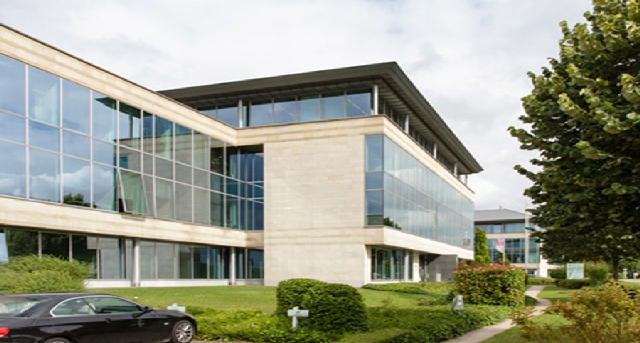 Rent office 9, Boulevard de France_8-1