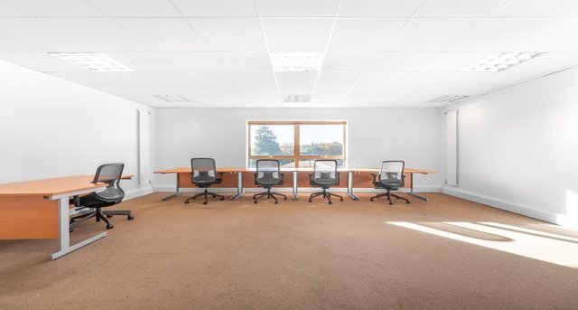 Aerodrome Road, Aerodrome Road, Gosport, PO13 0FQ — office space for rent, photo 2