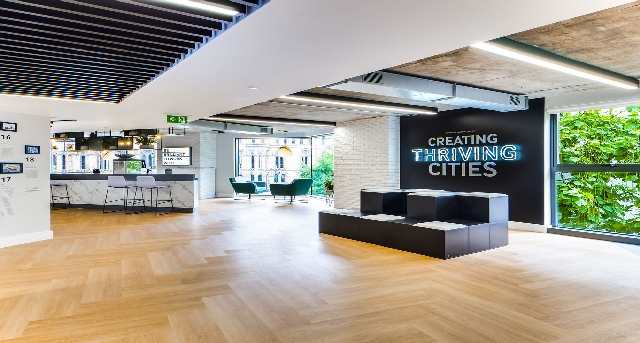 Albert Square, Albert Square, M2 6LW Manchester — office space for rent, photo 3