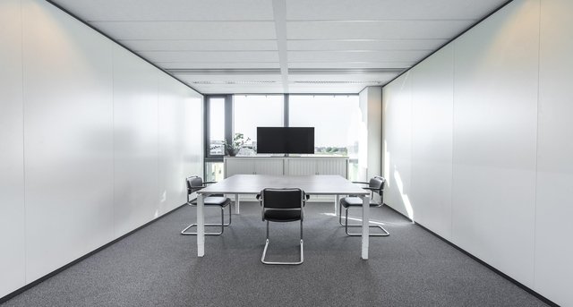 Rent office Arena Business Park_4-1