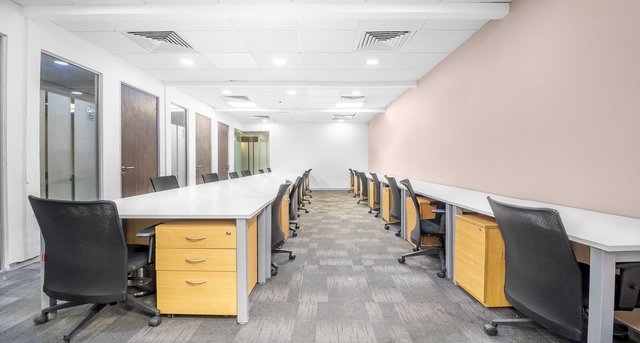 Kiadó irodák Assotech Business Cresterra 2_6-6