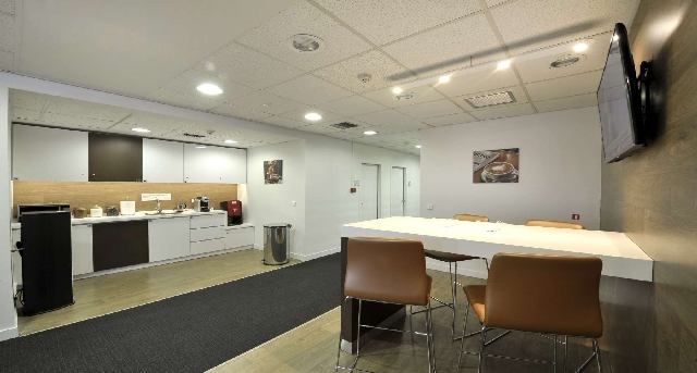 Rent office Athens Towers 21st floor, 2-4 Messogion Avenue_3-1