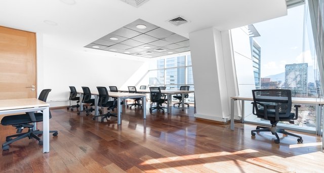 Rent office Avenida El Golf 40_5-1