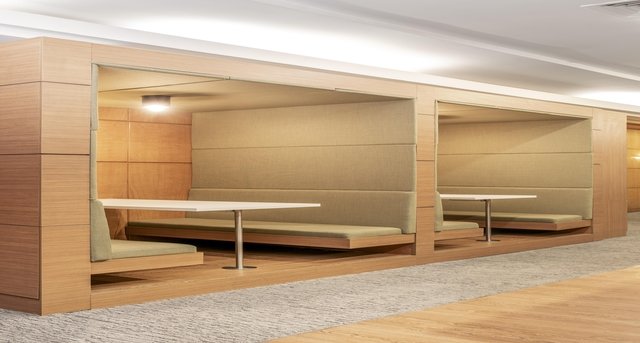 Sewa kantor Ayala Centre_1-1