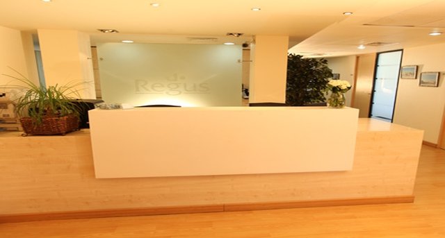 Rent office Azarieh Building_2-1