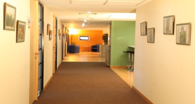 Rent office Azarieh Building, Azarieh Street, Bloc A5, 5th floor_4-1