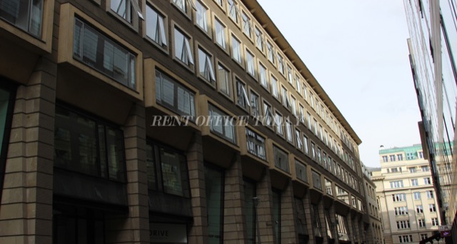 Brandenburger Tor metro — offices nearby