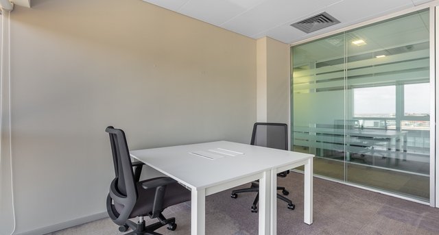 Rent office Belas Business Park_3-1