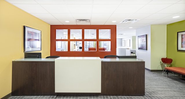 Rent office Bremer Tower Business Center_2-1