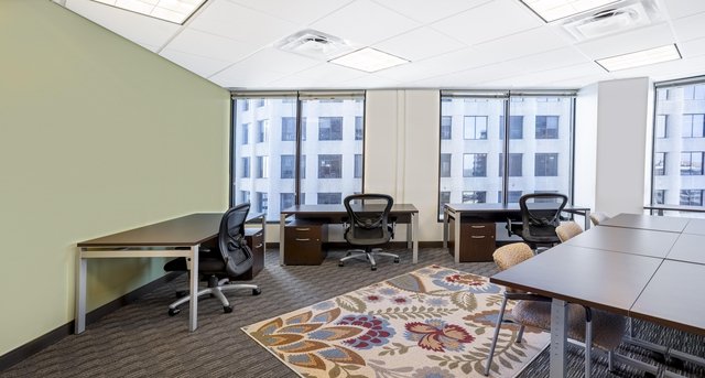 Rent office Bremer Tower Business Center_3-1