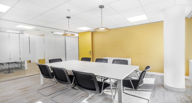 Bromley Town Centre, 1 Elmfield Park, London, Outer London BR1 1LU — office space for rent, photo 4