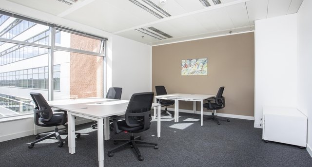 Rent office Bucharova 2657_3-1