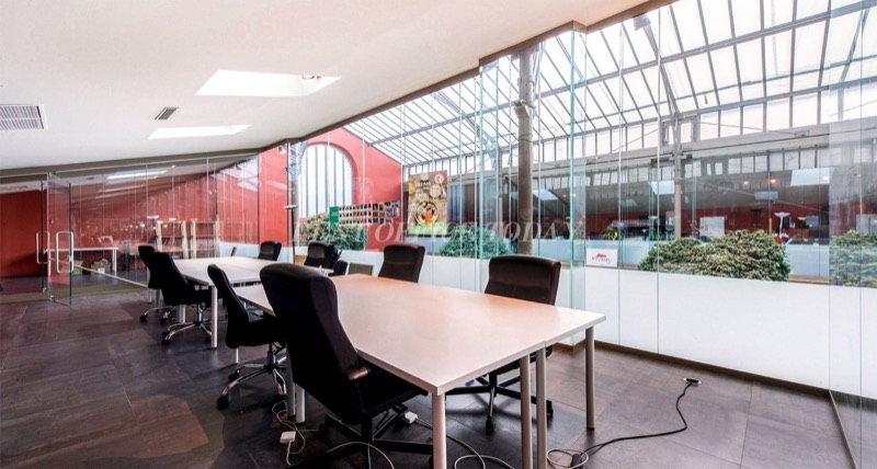 Coworking 5 place de la bataille de Stalingrad, 5 Pl. de la Bataille de Stalingrad, 75010 Paris — office space for rent, photo 1