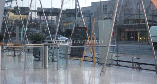 Sony Center am Potsdamer Platz, Potsdamer Str., Potsdamer Straße 2 — office space for rent, photo 9