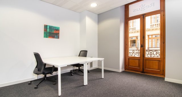 Rent office Calle Las Barcas 2_6-1