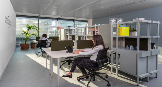 Rent office Campo de las Naciones_7-7