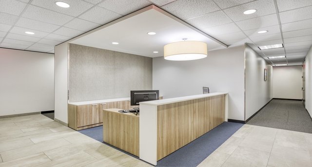Capital One Building, 5444 Westheimer, Houston, 77056 — office space for rent, photo 2
