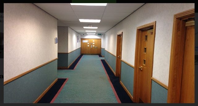 Alquiler oficinas Carron Way_4-1