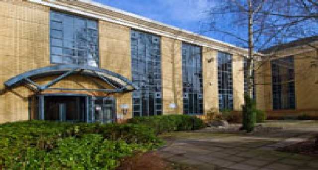 Centaur House, Ancells Business Park, Centaur House, Ancells Business Park, Ancells Road, Fleet GU51 2UJ — office space for rent, photo 2