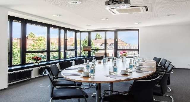Christoph-Probst-Weg 4, Christoph-Probst-Weg 4, Christoph-Probst-Weg 4 — office space for rent, photo 8