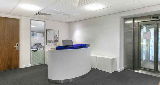 Sewa pejabat Cobham Services_3-1