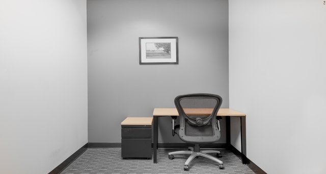 Rent office Columbia Center_7-1