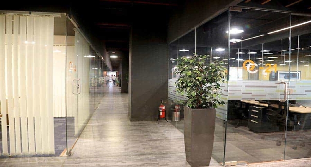 Arrendar Escritório Commercial Complex at SY No. 82, Ibrahim Sahib St, Bengaluru_2-1