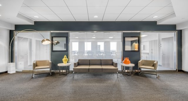 Sewa pejabat Connecticut Financial Center_1-1