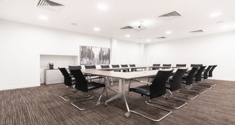 Coworking 72 Rue du Faubourg Saint-Honore, 72 Rue du Faubourg Saint-Honore, 75008 Paris — office space for rent, photo 4
