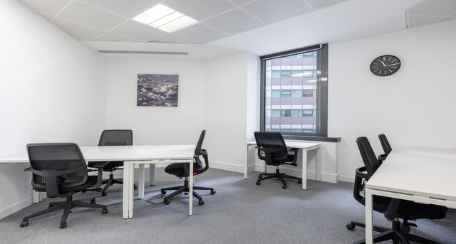 Sewa pejabat Croydon Interchange House_2-1