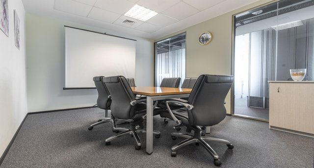 Alquiler oficinas Crystal Building 1_2-1