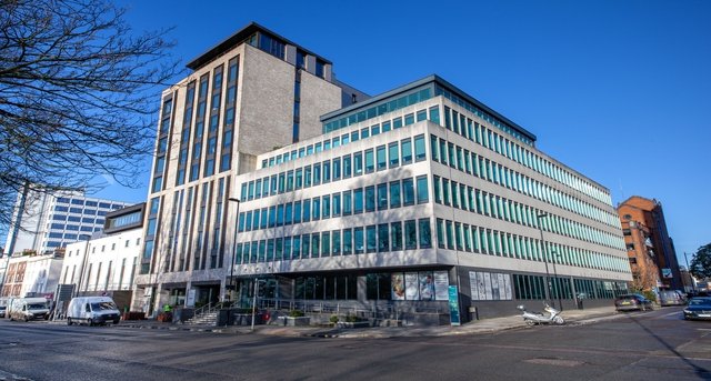 Sewa pejabat Cumberland House_6-1