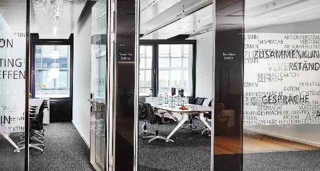 De-Saint-Exupéry-Straße 10, De-Saint-Exupéry-Straße 10, De-Saint-Exupéry-Straße 10 — office space for rent, photo 8