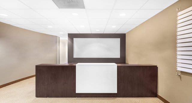 مكتب للايجارDeloitte Building_2-1