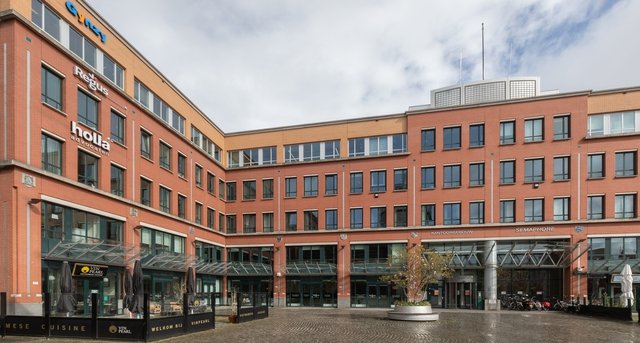 办公室租金Den Bosch Central Station_11-11