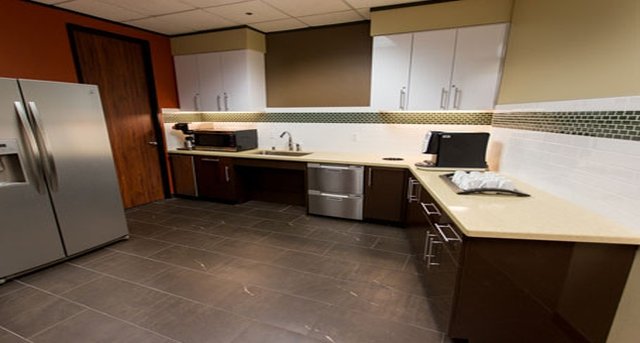 Dominion Plaza, 17304 Preston Road, Dallas, TX 75252 — office space for rent, photo 2