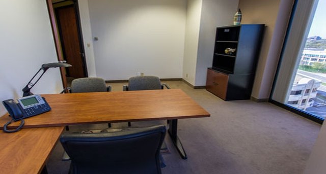 Dominion Plaza, 17304 Preston Road, Dallas, TX 75252 — office space for rent, photo 1