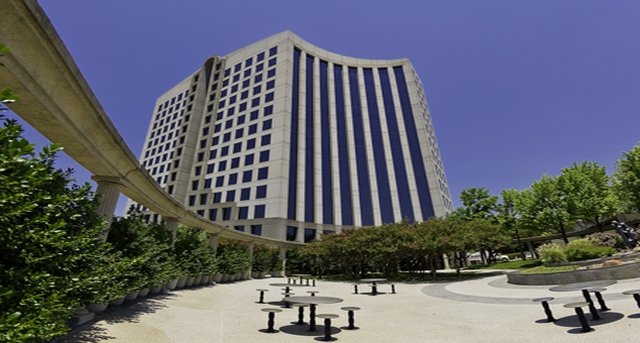 Dominion Plaza, 17304 Preston Road, Dallas, TX 75252 — office space for rent, photo 6