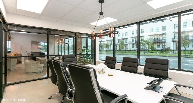 Donald Lee Hollowell Parkway Northwest 1024, Donald Lee Hollowell Parkway Northwest 1024, Ste. A, Atlanta, GA 30318 — office space for rent, photo 5