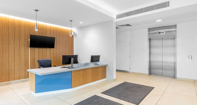 Dorset House, Kingston Road, Leatherhead, Surrey KT22 7PL — office space for rent, photo 2