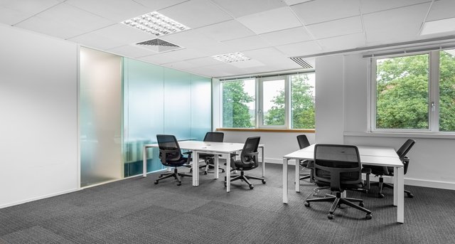 Dorset House, Kingston Road, Leatherhead, Surrey KT22 7PL — office space for rent, photo 6